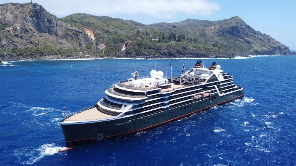 ■ マリン ヴィネツィア A visit from National Geographic Resolution — Visit Pitcairn